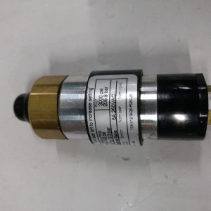 PRESSURE SWITCH 0-150PSI,.25"PUSH ON TERMINALS,MKE